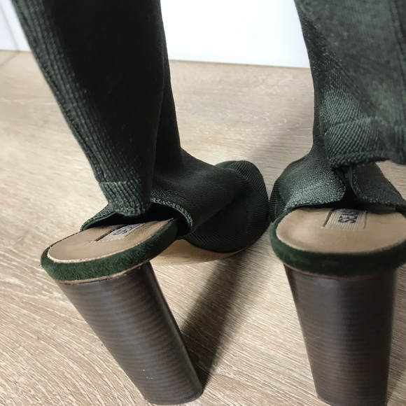 Yezzy Season 2 olive green knit high boots - Picture 6 of 11